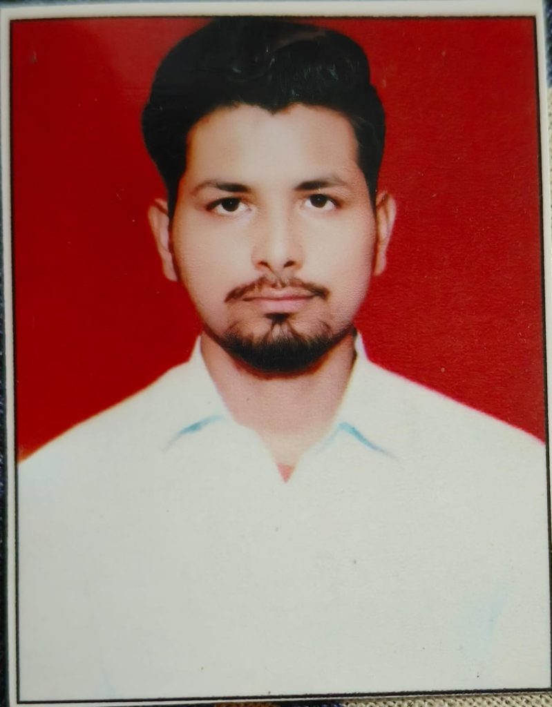 Rejnish Singh : Engineer  customer support